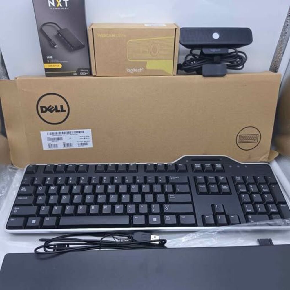 Ultimate Home Office Setup: Dell Smartcard Keyboard + Logitech 1080p Webcam +